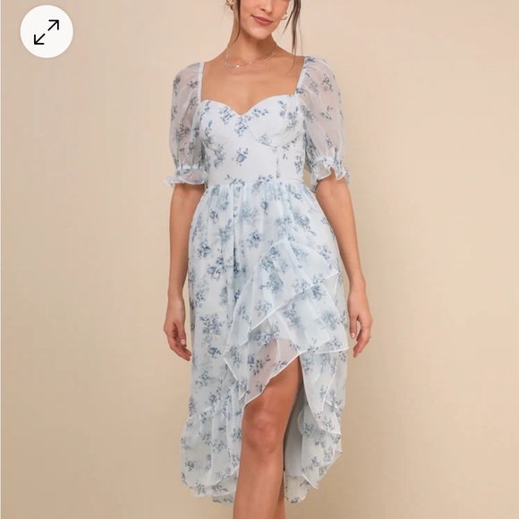 Puff-sleeve dress - Picture 2 of 2